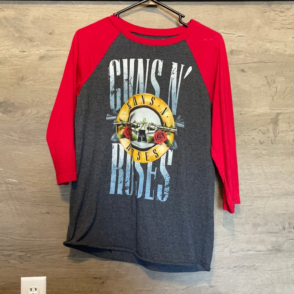 Guns & roses t shirt